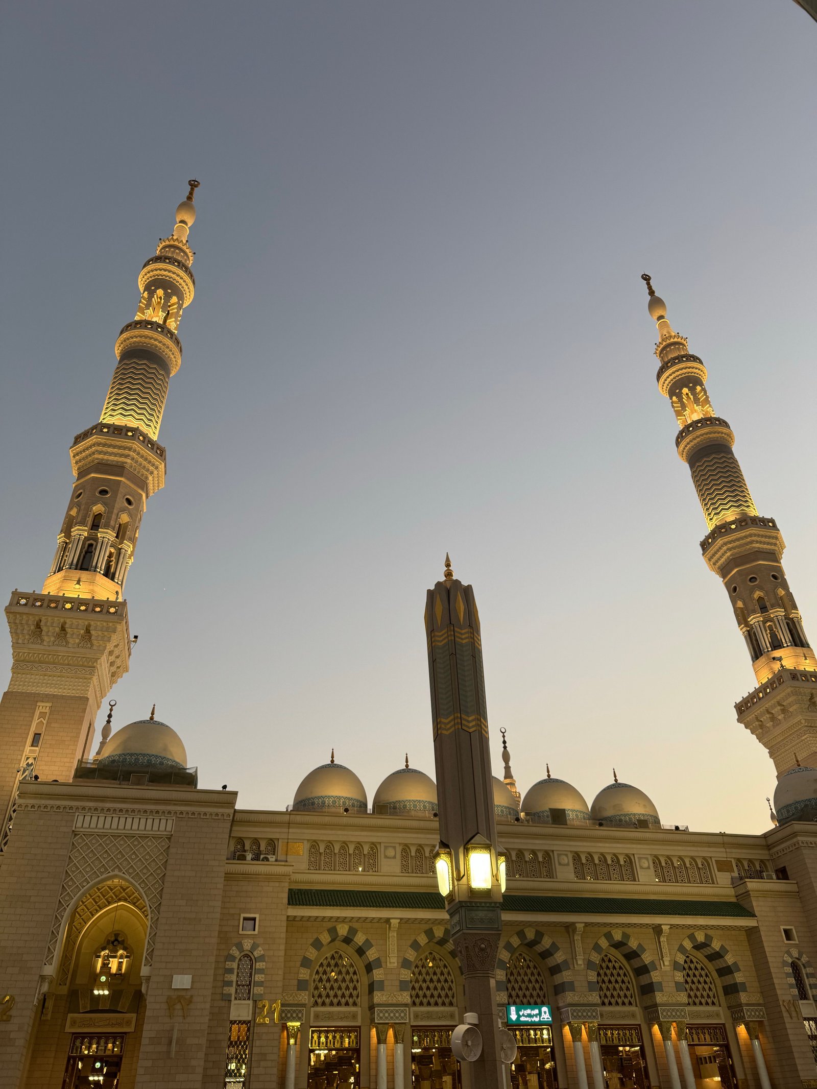 AL Nusuk Travel helping pilgrims with Affordable and Luxury Umrah Packages from the UK
